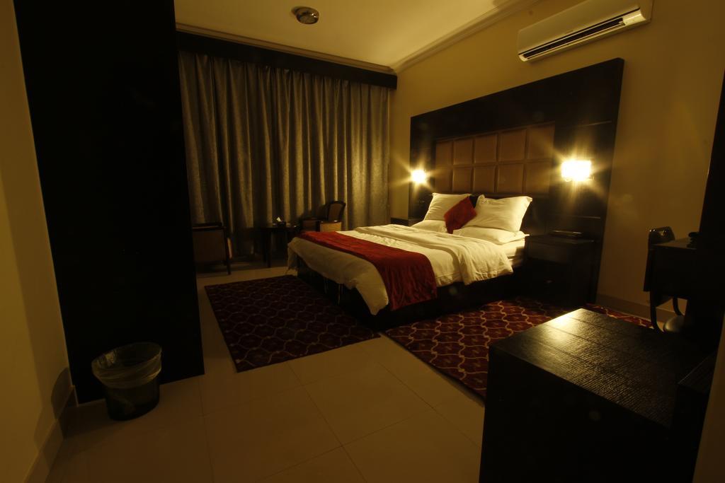 Manazel Al Hamra Apartment 2 Μπουράιντα Δωμάτιο φωτογραφία